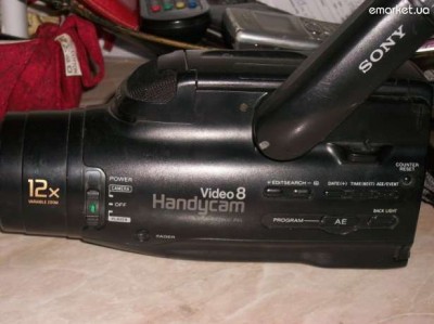 video-kamera-sony-handycam-ccd-fx280e-pal-video-8-doneck_rev001.jpg